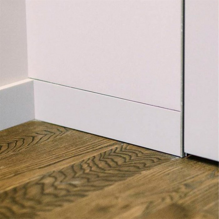 МДФ вставка в плинтус Pro Design до 200 мм (грунт под покраску)